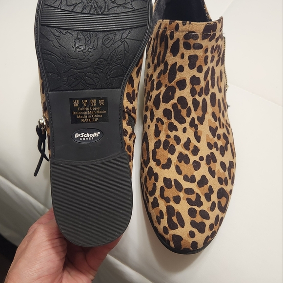 NWOT- Dr. Scholl booties - Picture 7 of 7